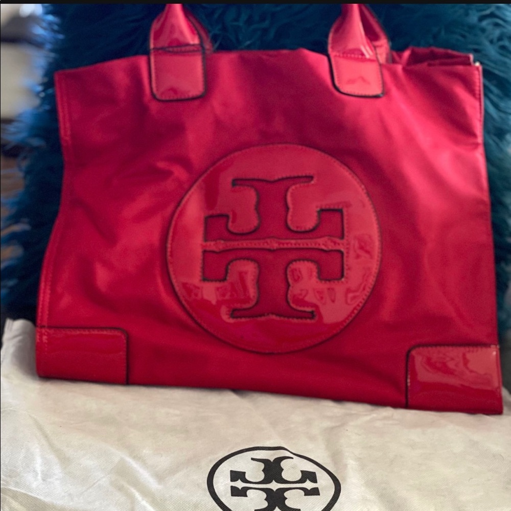 Tory tote